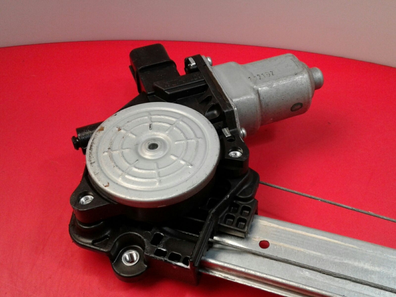 Lève-vitre arrière gauche HONDA Civic VIII Hatchback (FN_, FK_) Imagem-1