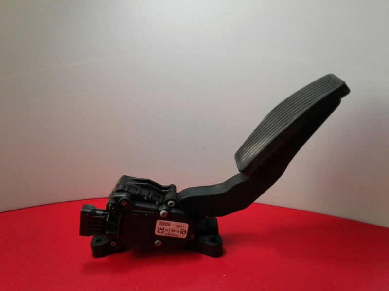 Pedal acelerador SAAB 9-3 Station Wagon (YS3F)