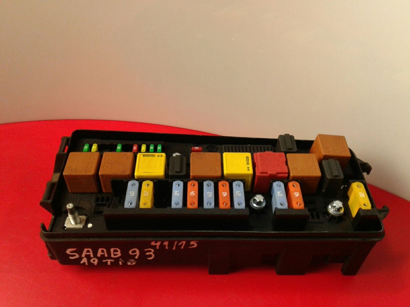 Caixa fusíveis / SAM / BSI SAAB 9-3 Station Wagon (YS3F)