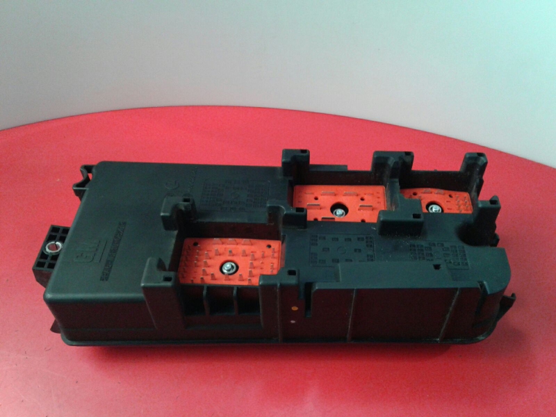 Caja fusibles / SAM / BSI SAAB 9-3 Station Wagon (YS3F) Imagem-2