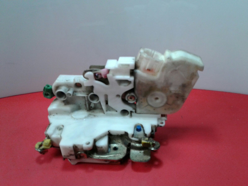 Front Right Door Lock NISSAN Navara Pick Up Chassis (D22)