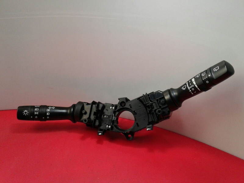 Leva delle luci KIA Ceed Sportswagon (JD)