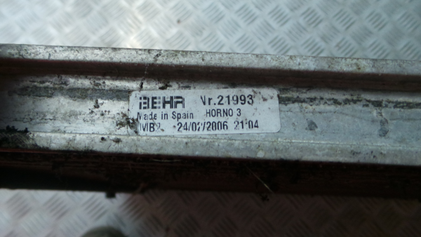 Intercooler SEAT Leon (1P1) Imagem-3