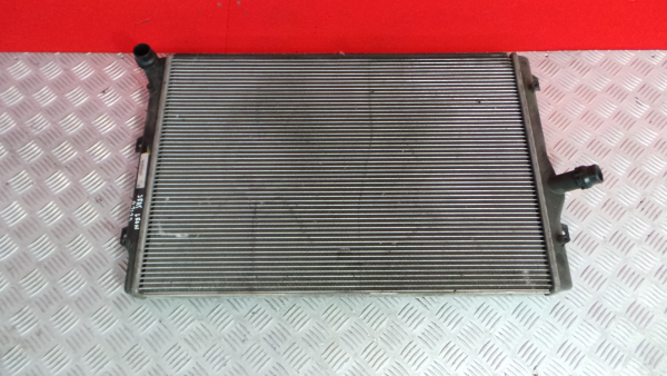 Water radiator SEAT Leon (1P1)