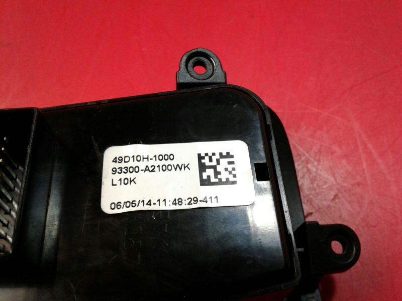 Pulsante / interruttore elettromeccanico KIA Ceed Sportswagon (JD) Imagem-2