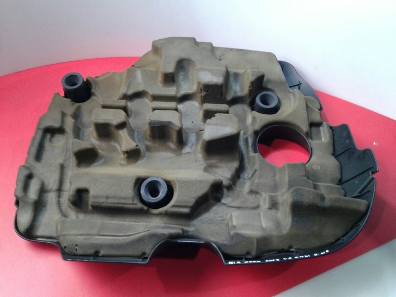 Copertura del motore KIA Ceed Sportswagon (JD) Imagem-1