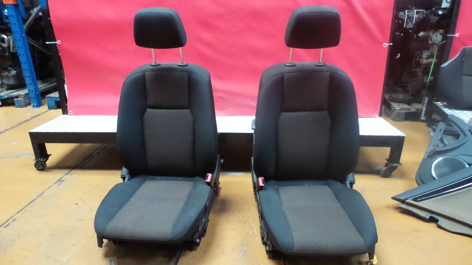 Set di sedili MERCEDES-BENZ Classe C (W204) Imagem-3