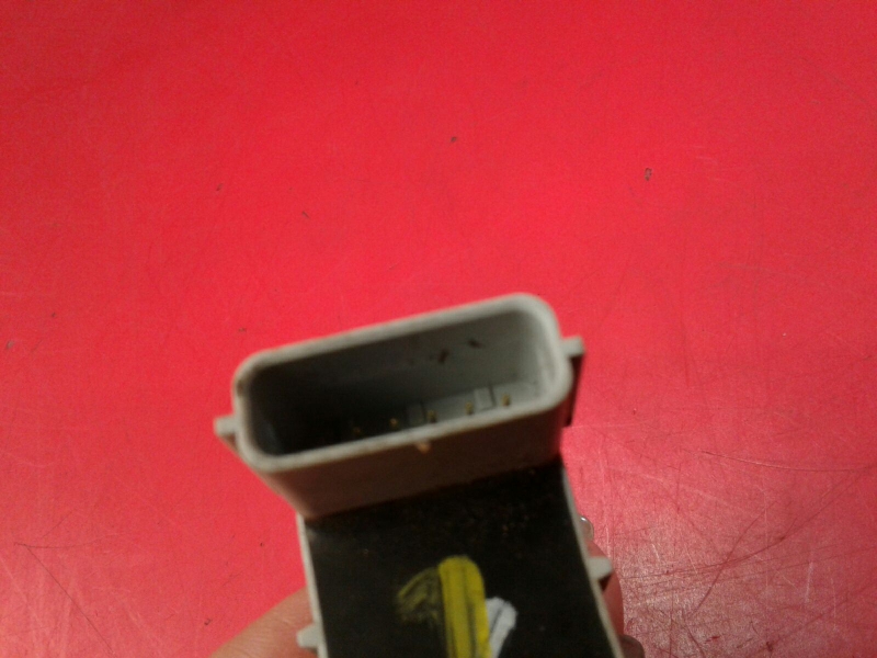 Sensore parcheggio posteriore KIA Ceed (JD) Imagem-1