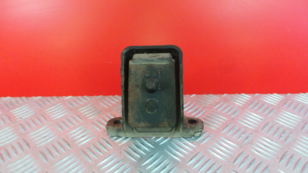 Support Moteur MITSUBISHI Canter (FB7, FB8, FE7, FE8) VII Imagem-2