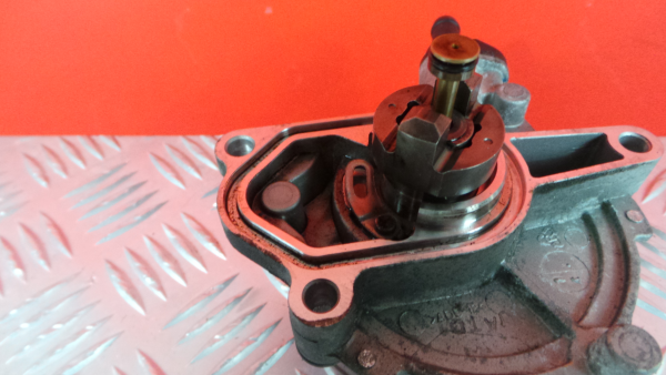 Depressore freni / pompa a vuoto KIA Ceed Sportswagon (JD) Imagem-2