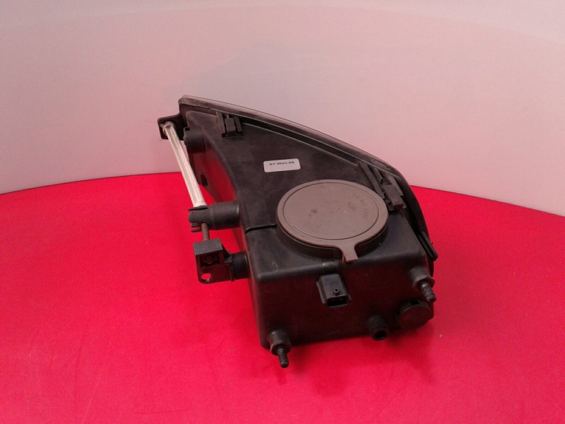 Faro antinebbia anteriore sinistro SAAB 9-3 Station Wagon (YS3F) Imagem-1