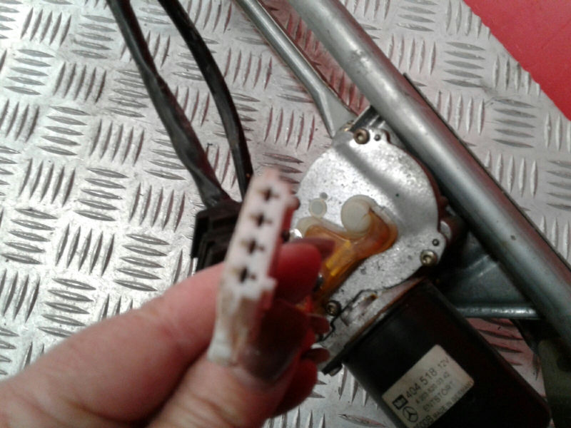 Front Wiper Motor MERCEDES-BENZ Classe C (W203) Imagem-2