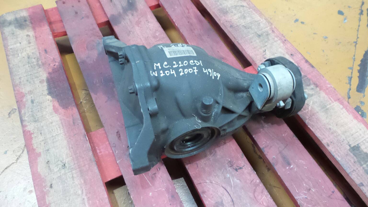 Rear differential MERCEDES-BENZ Classe C (W204)
