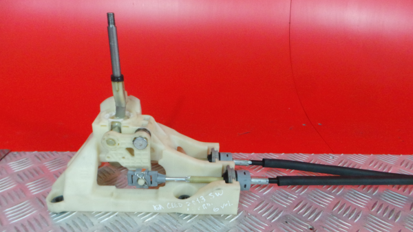 Selettore cambio KIA Ceed SW (ED) Imagem-1