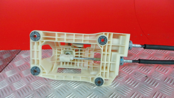 Selettore cambio KIA Ceed SW (ED) Imagem-3