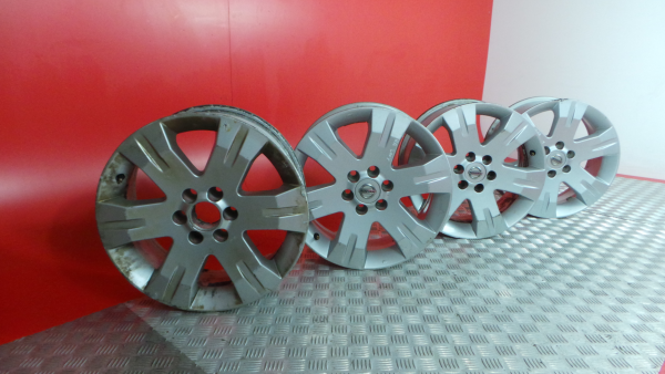 Conjunto de jantes NISSAN NP300 Navara Pick Up (D40)