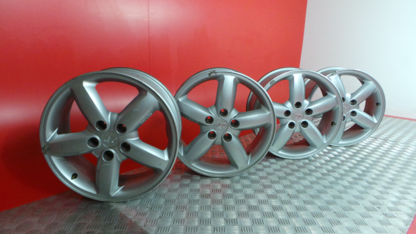 Conjunto de jantes HYUNDAI Santa Fé II (CM)