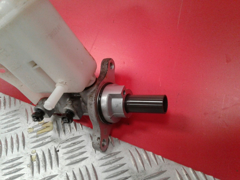 Pompa idraulica del sistema frenante KIA Sportage (SL) Imagem-1