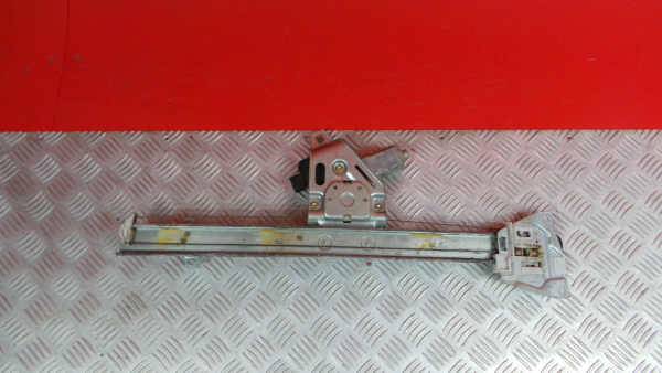 Lève-vitre avant gauche MITSUBISHI Pajero III (V6_W, V7_W)