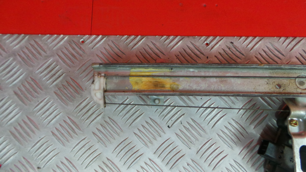 Lève-vitre avant Droite MITSUBISHI Pajero III (V6_W, V7_W) Imagem-3