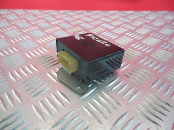 Amplificateur Antenne MITSUBISHI Pajero III (V6_W, V7_W)