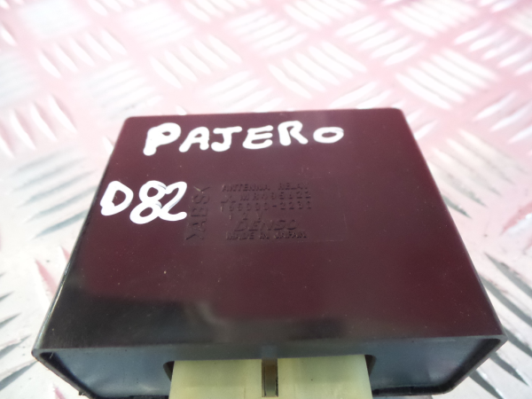 Amplificateur Antenne MITSUBISHI Pajero III (V6_W, V7_W) Imagem-2