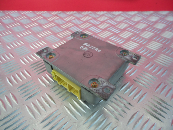 Calculateur  airbag MITSUBISHI Pajero III (V6_W, V7_W) Imagem-4