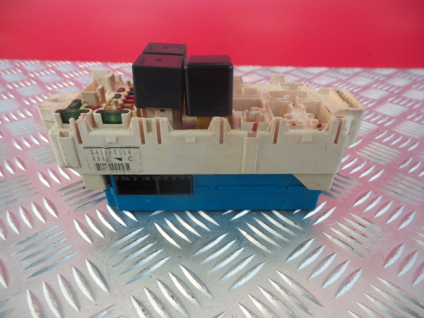 Boîte de fusibles / SAM / BSI MITSUBISHI Pajero III (V6_W, V7_W) Imagem-2