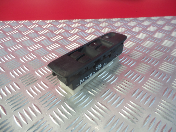 Comando / botão / interruptor vidros frente esquerdo MITSUBISHI Pajero III (V6_W, V7_W)