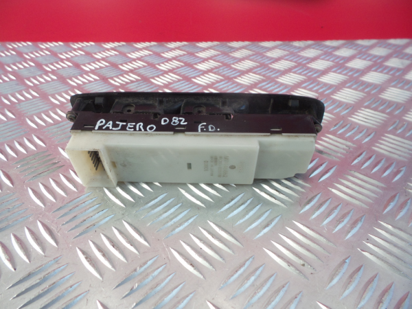 Commande / interrupteur lève-vitre Avant gauche MITSUBISHI Pajero III (V6_W, V7_W) Imagem-2