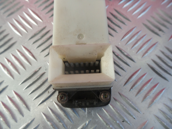 Commande / interrupteur lève-vitre Avant gauche MITSUBISHI Pajero III (V6_W, V7_W) Imagem-4