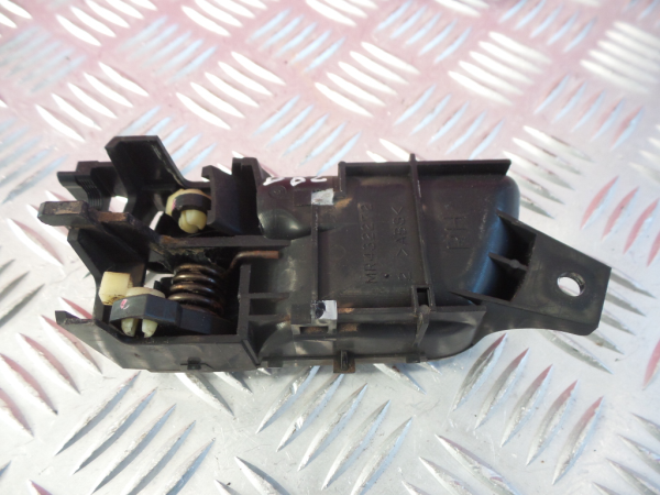 Poignée intérieure porte avant Droite MITSUBISHI Pajero III (V6_W, V7_W) Imagem-3