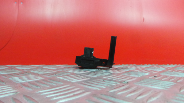 Bouton / interrupteur électromécanique  MITSUBISHI Pajero III (V6_W, V7_W) Imagem-2