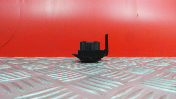 Bouton / interrupteur électromécanique  MITSUBISHI Pajero III (V6_W, V7_W) Imagem-3