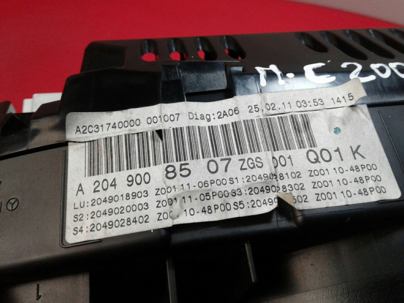 Quadrante / Cuadro de instrumentos MERCEDES-BENZ Classe C (W204) Imagem-1