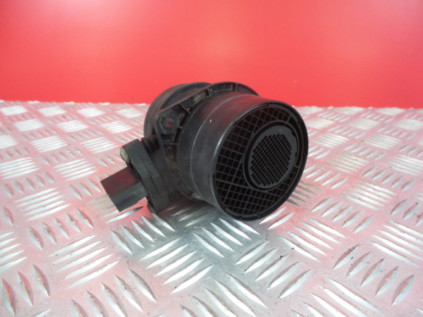 Mass Air Flow Sensor (MAF) VOLKSWAGEN Touareg (7L)