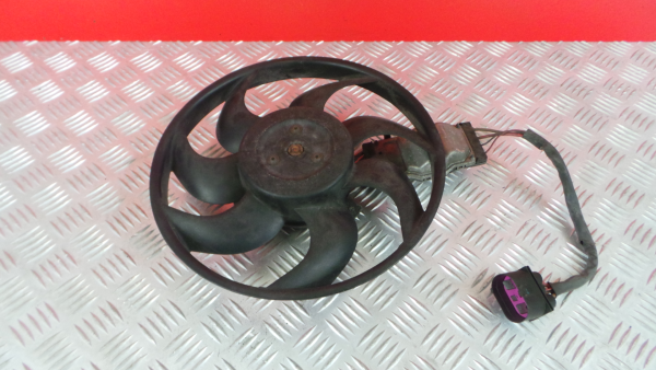Cooling fan VOLKSWAGEN Touareg (7L)