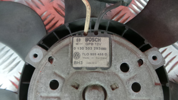 Cooling fan VOLKSWAGEN Touareg (7L) Imagem-3