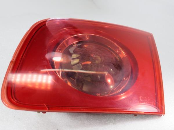 Farolim da mala direito MAZDA 3 Sedan (BK)