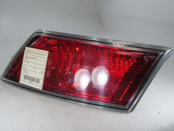 Feu de coffre Droite HONDA Civic VIII Hatchback (FN_, FK_) Imagem-1