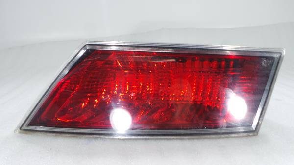 Feu de coffre Droite HONDA Civic VIII Hatchback (FN_, FK_)