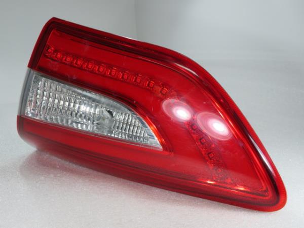 Right Tailgate light HYUNDAI i30 (GD) Imagem-2