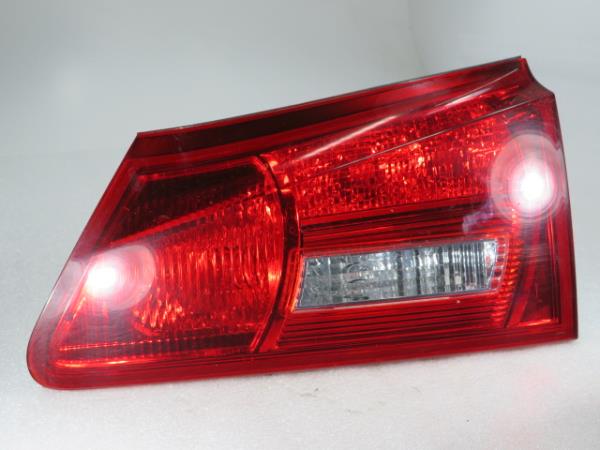 Piloto derecho del maletero LEXUS IS II (GSE2_, ALE2_, USE2_)