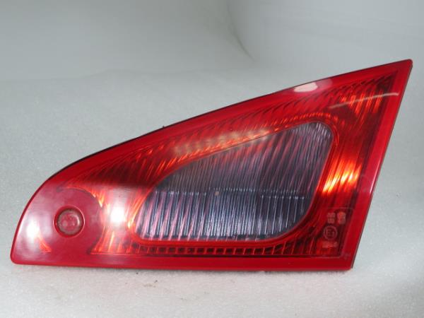 Feu de coffre Droite MITSUBISHI Colt VI (Z3_A, Z2_A)