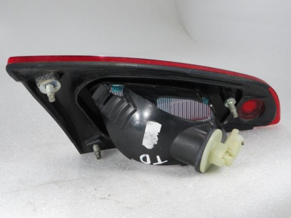 Feu de coffre Droite MITSUBISHI Colt VI (Z3_A, Z2_A) Imagem-3