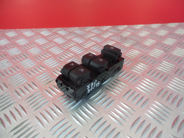 Commande / interrupteur lève-vitre Avant gauche HYUNDAI i30 (GD)