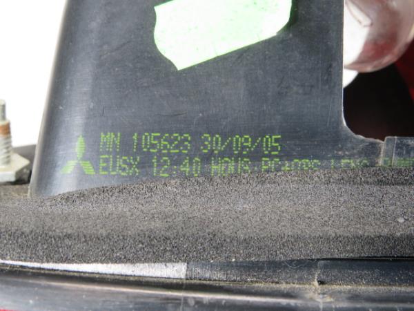 Feu de coffre Gauche MITSUBISHI Colt VI (Z3_A, Z2_A) Imagem-4