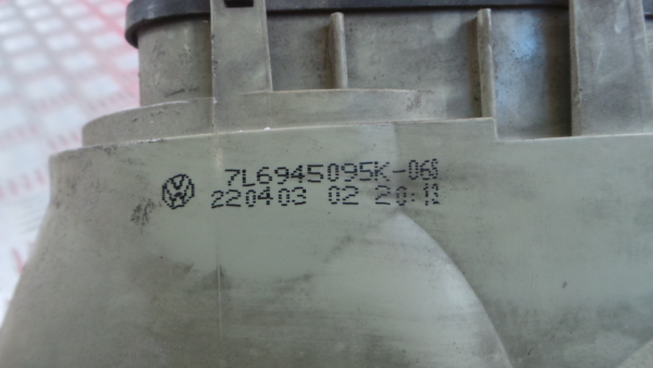 Left Tail light VOLKSWAGEN Touareg (7L) Imagem-2