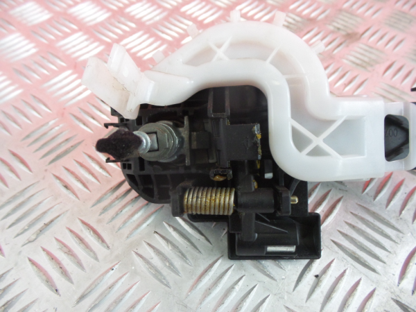 Maniglia porta anteriore sinistra KIA Ceed (JD) Imagem-4