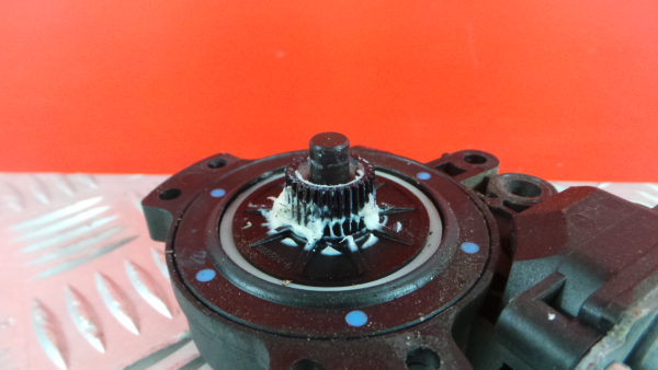 Moteur lève-vitre arrière gauche HYUNDAI Santa Fé II (CM) Imagem-1